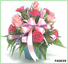 (  FA0039  )   Ocean of Love   |    Mixed  Carnation ~ Flower Arrangement....