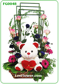 ( FG0048 )  Basket Arrangement with Roses, Gerberas and 1 Teddy Bear.