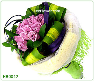 ( HB0047 )  Fresh and Love.  12 Stalks of Imported Purple Colour Roses. Available for delivery to Kuala Lumpur and Petaling Jaya area only.