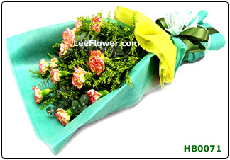 ( HB0071 )   12 Stalks of Pink Carnation with Yellow Peacock for Hand Bouquet.