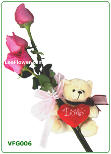( VFG006  )    3 Stalks of Pink Roses with One Mini Bear