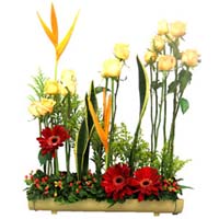 Student's Flower Arrangement  at Lee Flower Design Academy